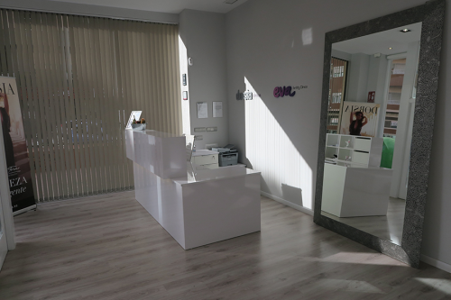 Recepci�n cl�nicas EVA Alicante Av. Aguilera