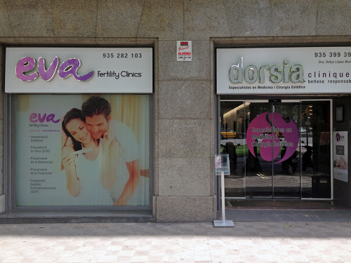 Fachada consulta Clinicas EVA  Burgos