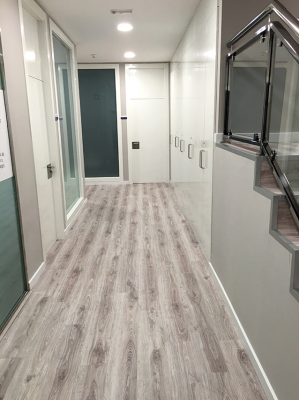 Pasillo cl�nicas EVA Coru�a