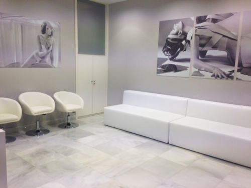 Zona de espera Cl�nica EVA en Terrassa Rambla Egara